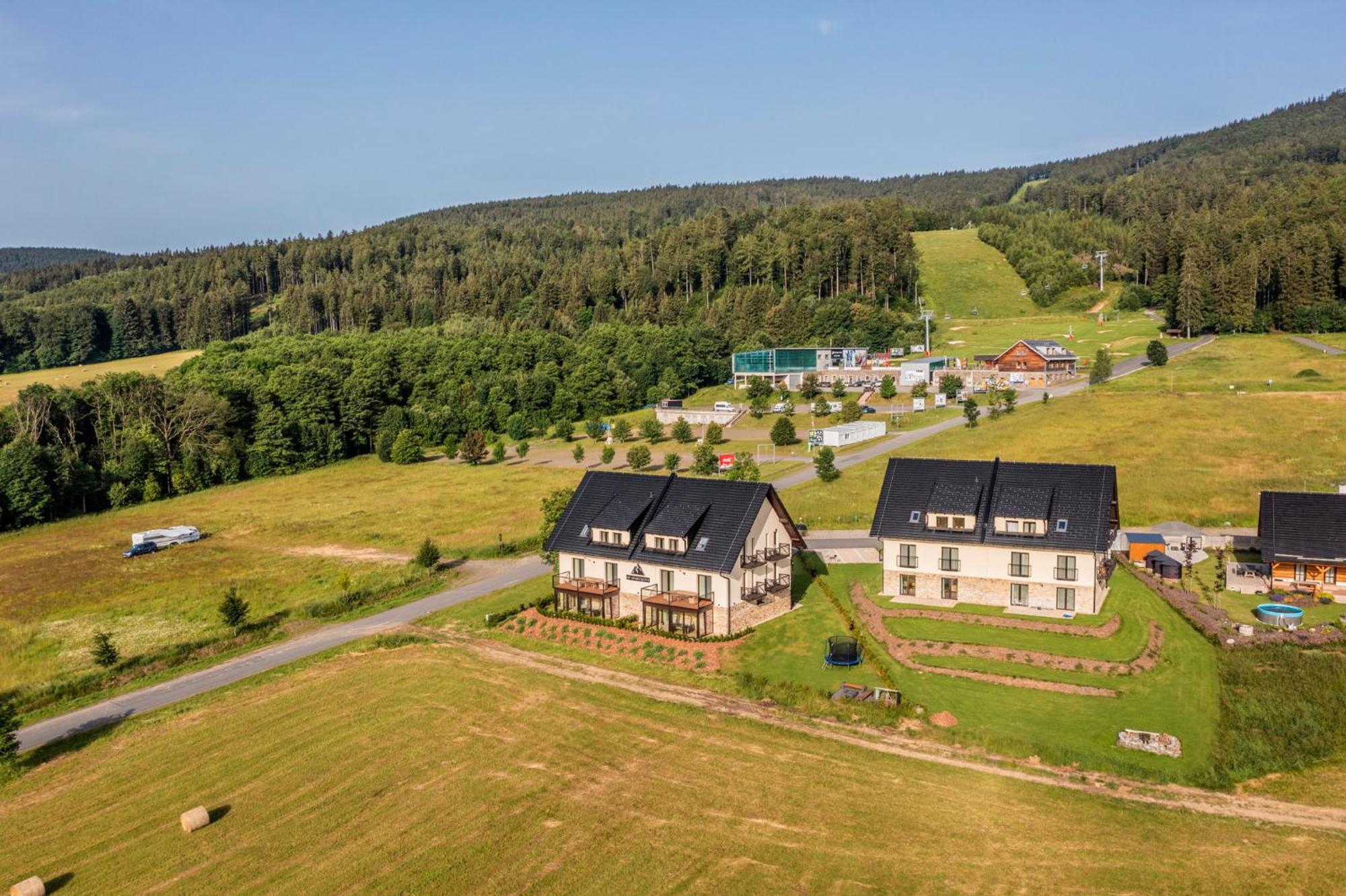 Hp Apartmany Skiareal- Bukova Hora V Orlickych Horach 100 M Od Lanovky Červená Voda Exterior foto